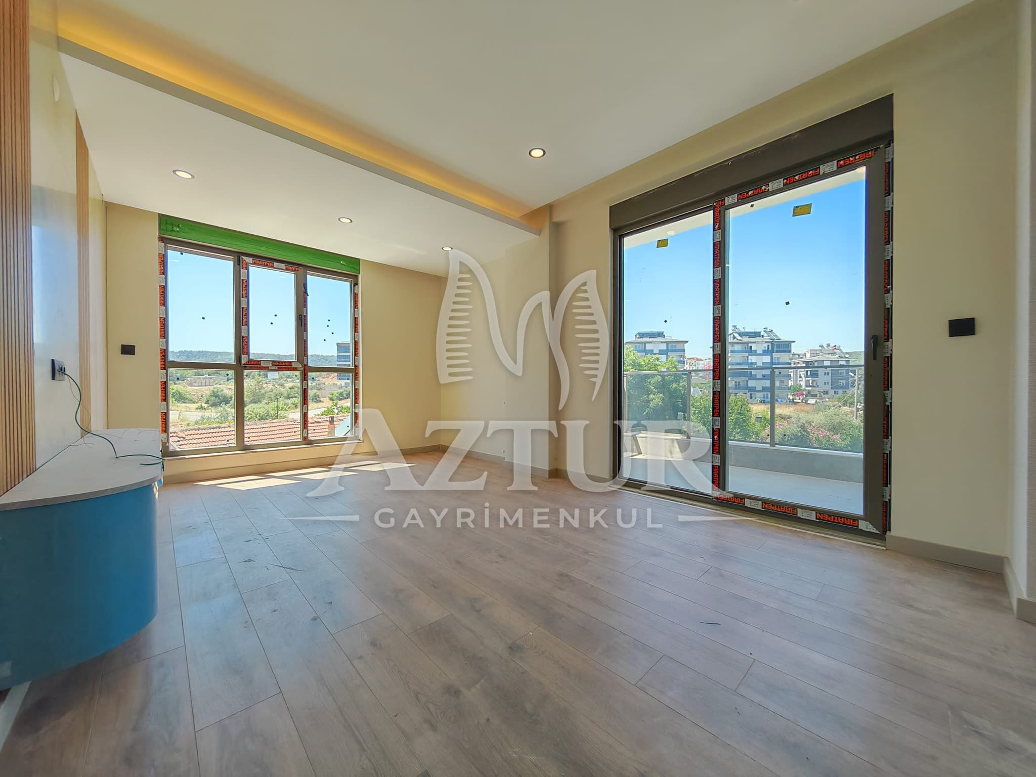 AKTOPRAK'TA HAVUZLU SİTE İÇERİSİNDE SIFIR 2+1 SATILIK DAİRE
