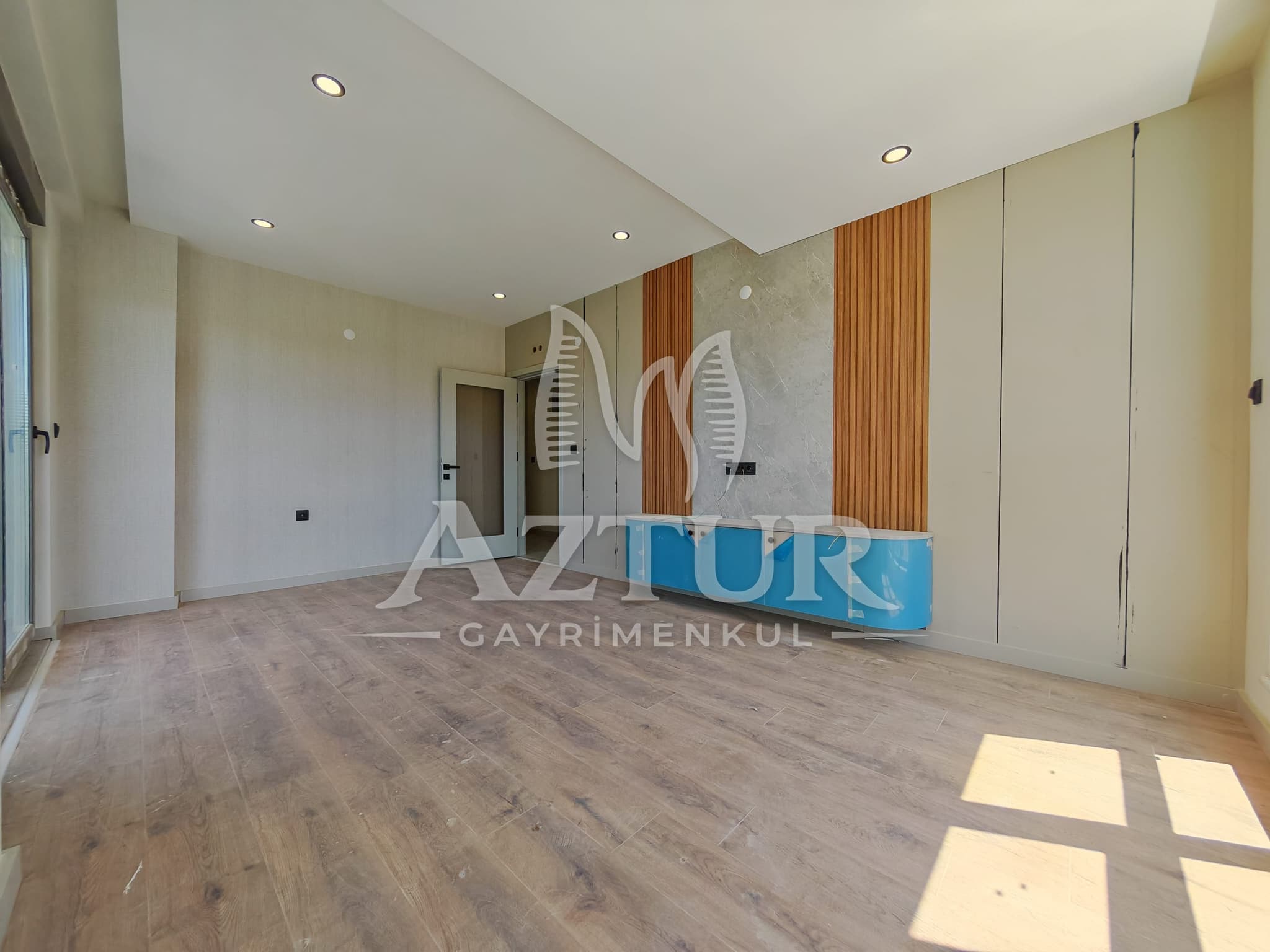 AKTOPRAK'TA HAVUZLU SİTE İÇERİSİNDE SIFIR 2+1 SATILIK DAİRE