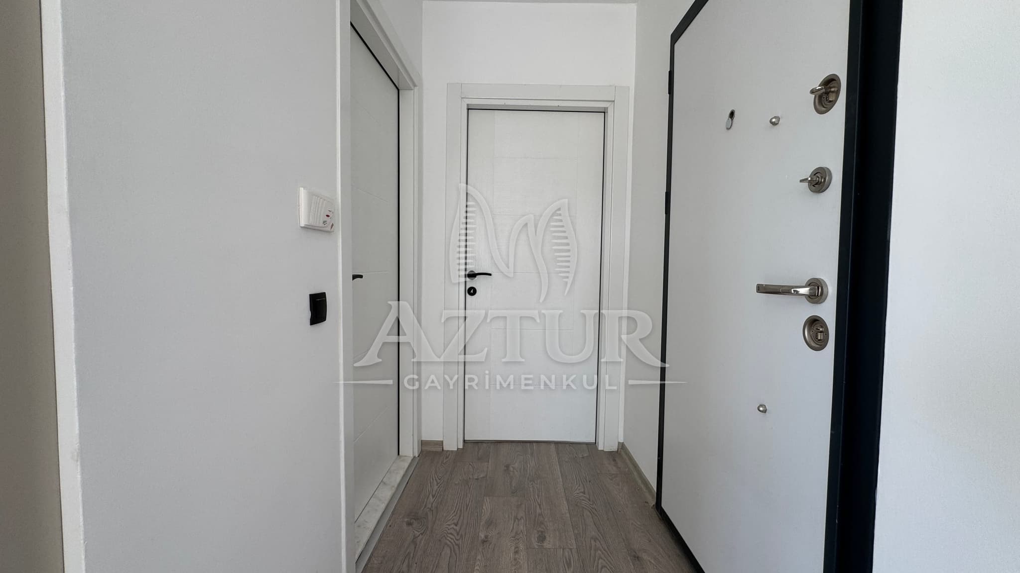 AYANOĞLU MH HAVUZLU SİTE İÇERİSİNDE BAHÇE KAT 1+1 SATILIK DAİRE
