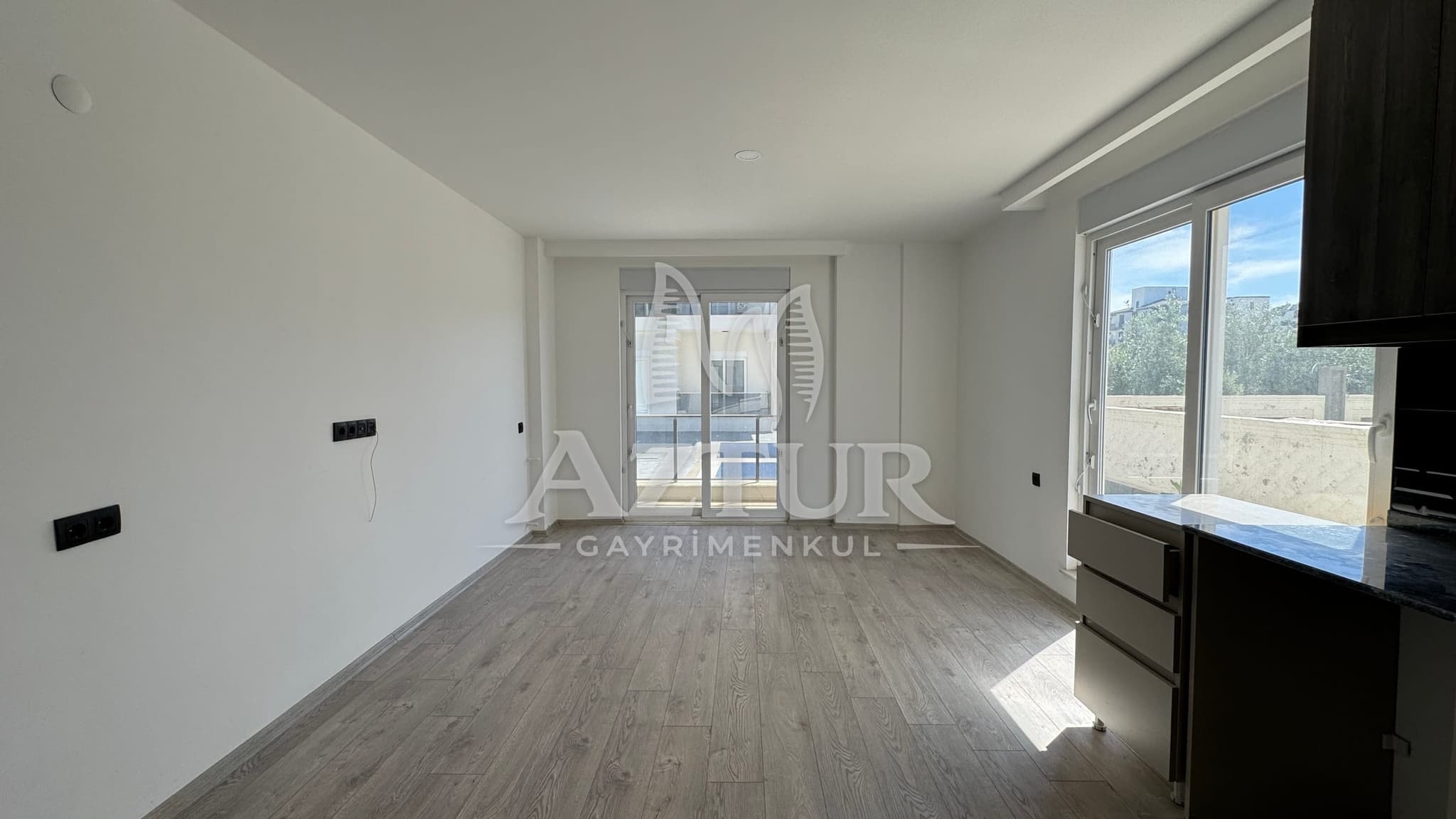 AYANOĞLU MH HAVUZLU SİTE İÇERİSİNDE BAHÇE KAT 1+1 SATILIK DAİRE