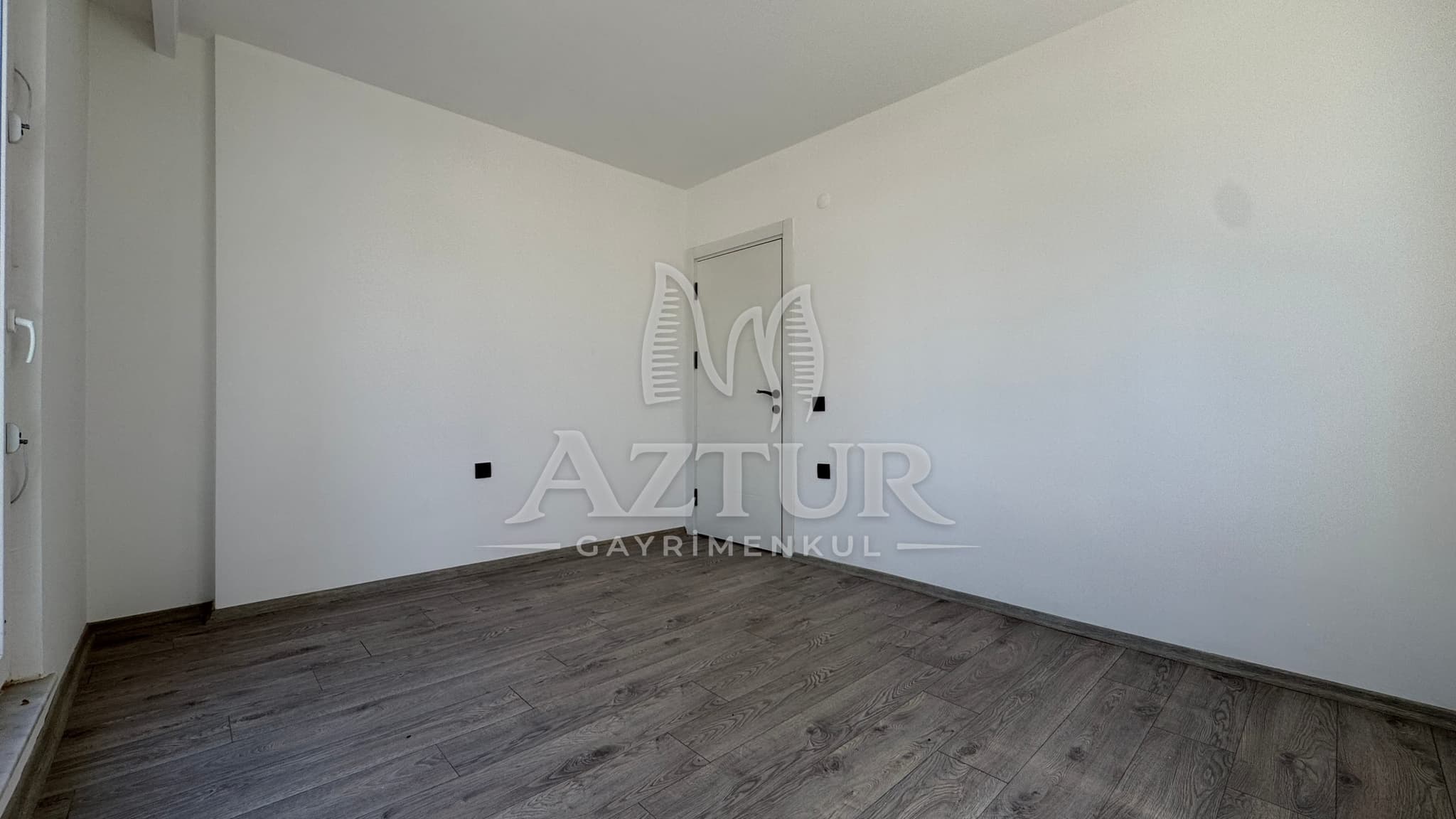 AYANOĞLU MH HAVUZLU SİTE İÇERİSİNDE BAHÇE KAT 1+1 SATILIK DAİRE