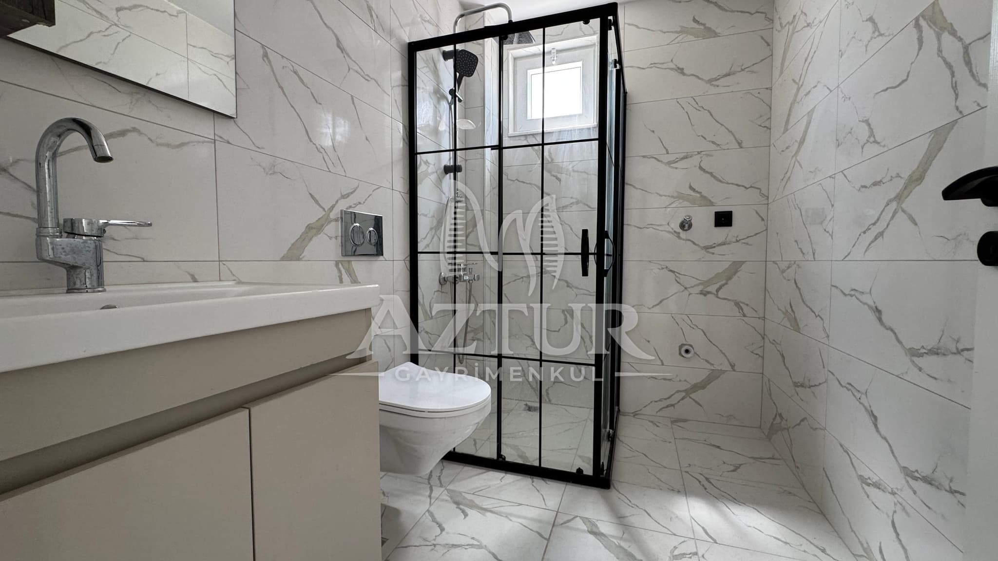 AYANOĞLU MH HAVUZLU SİTE İÇERİSİNDE BAHÇE KAT 1+1 SATILIK DAİRE