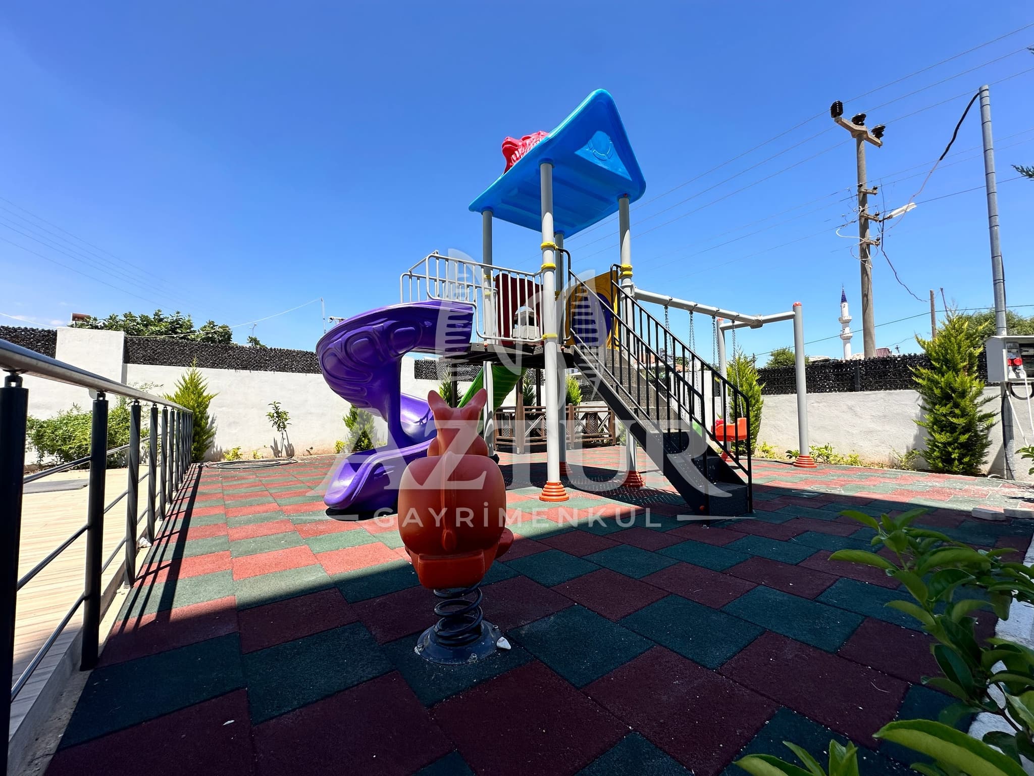 DEMİREL'DE HAVUZ-AÇIK OTOPARK SİTE İÇERİSİNDE 2+1 Y.GİRİŞ SATILIK DAİRE