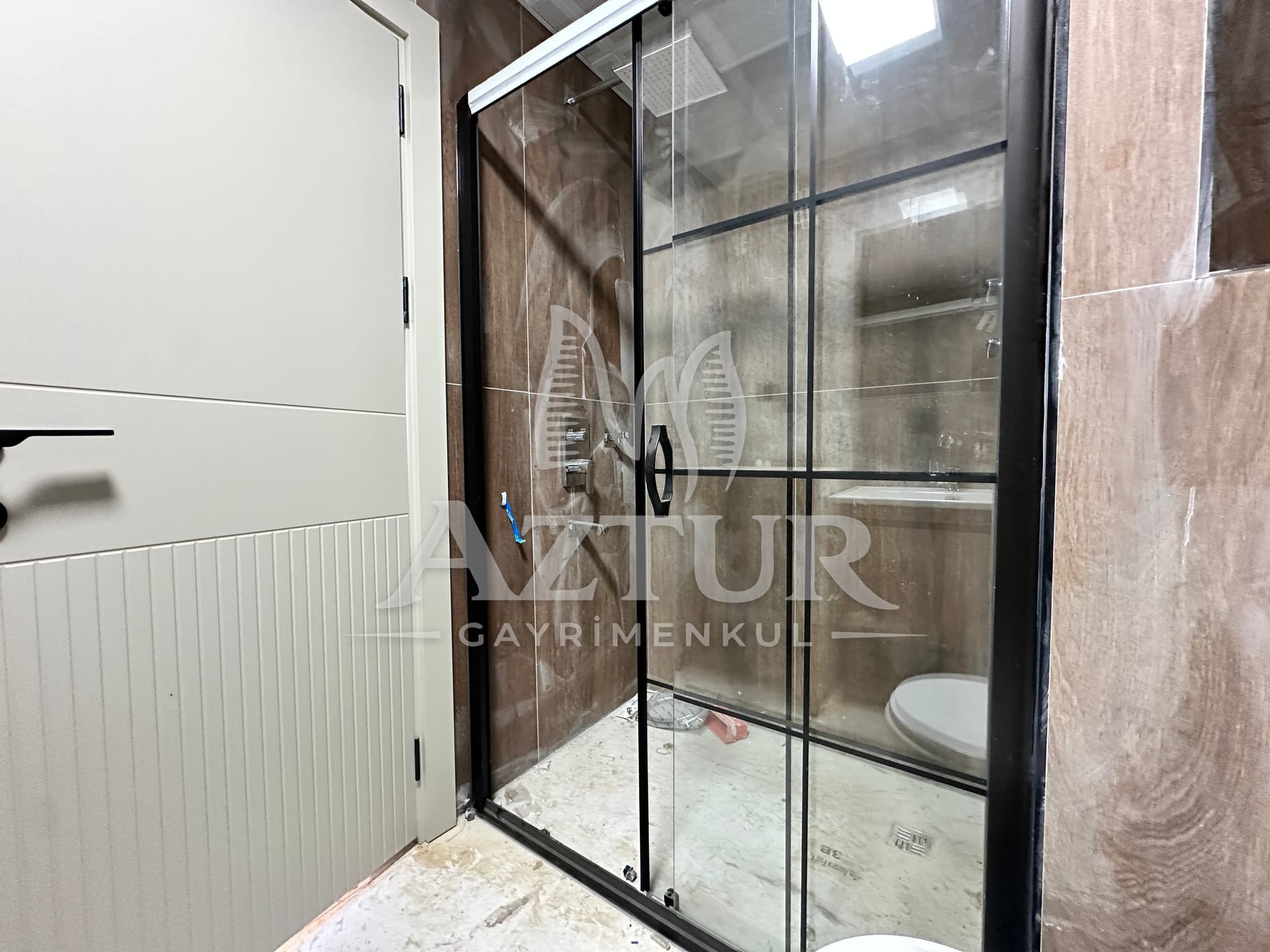 DEMİREL'DE HAVUZ-AÇIK OTOPARK SİTE İÇERİSİNDE 2+1 Y.GİRİŞ SATILIK DAİRE