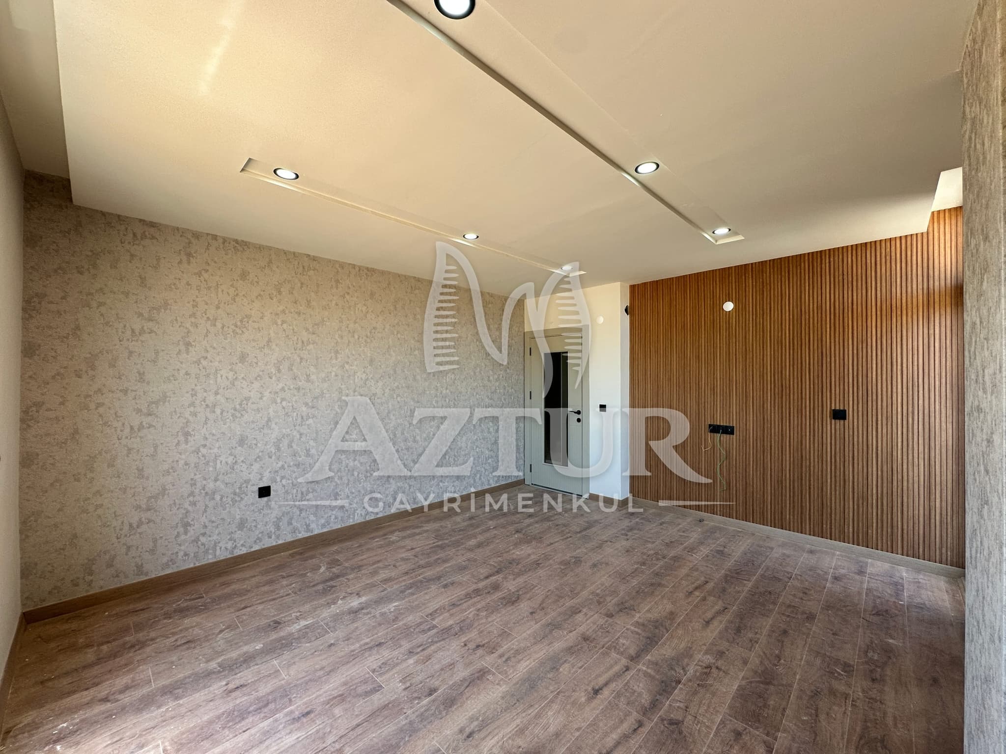DEMİREL'DE HAVUZ-AÇIK OTOPARK SİTE İÇERİSİNDE 2+1 Y.GİRİŞ SATILIK DAİRE