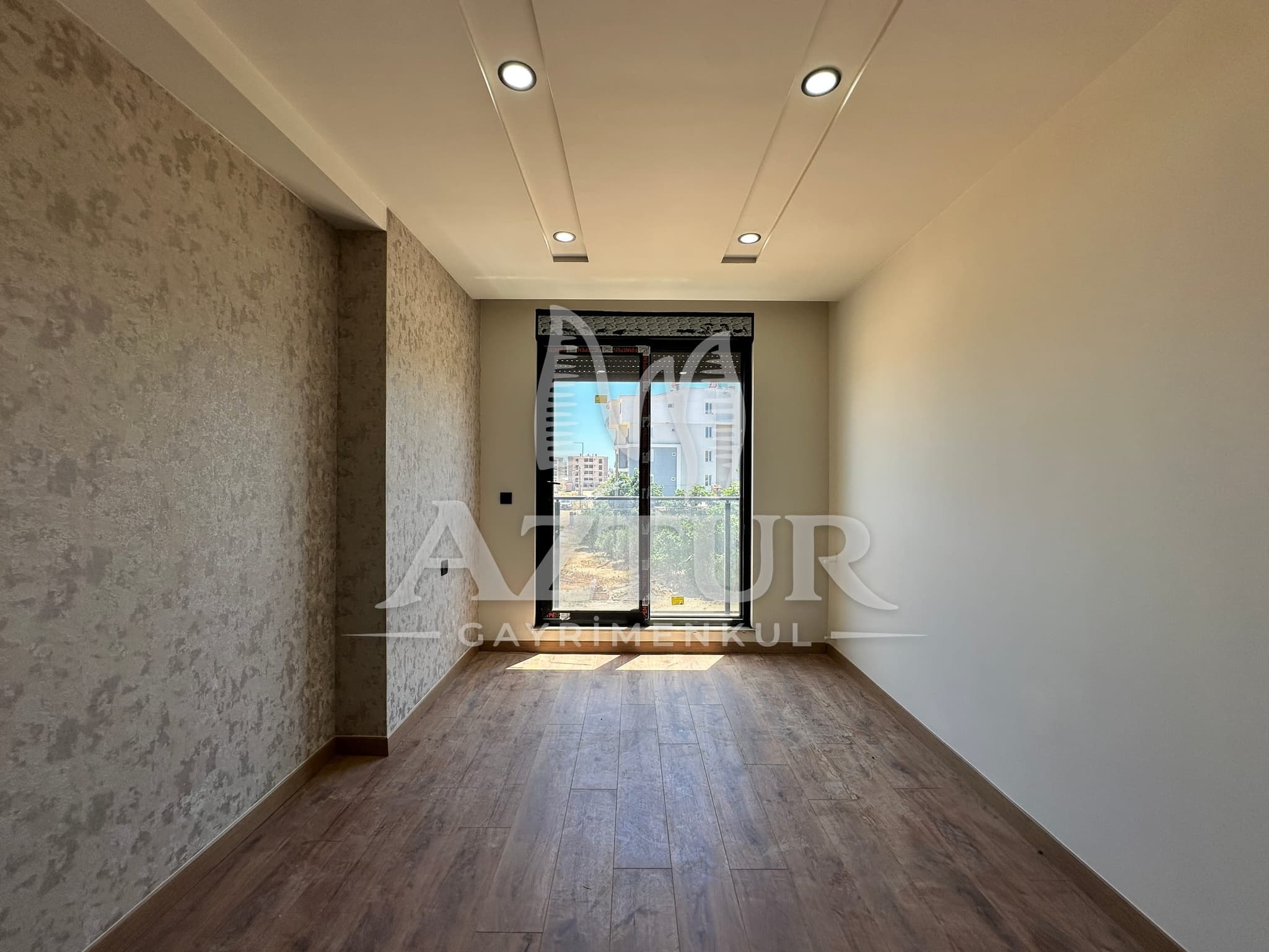 DEMİREL'DE HAVUZ-AÇIK OTOPARK SİTE İÇERİSİNDE 2+1 Y.GİRİŞ SATILIK DAİRE