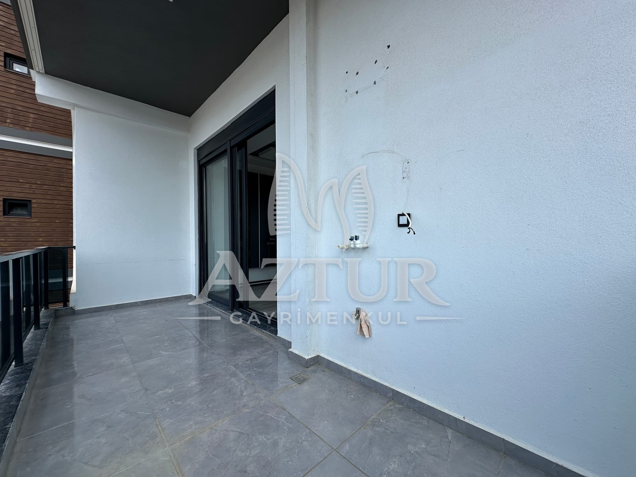FEVZİ ÇAKMAK REFERANS ANTALYA 3+1 HAVUZLU SİTE İÇİ DAİRE