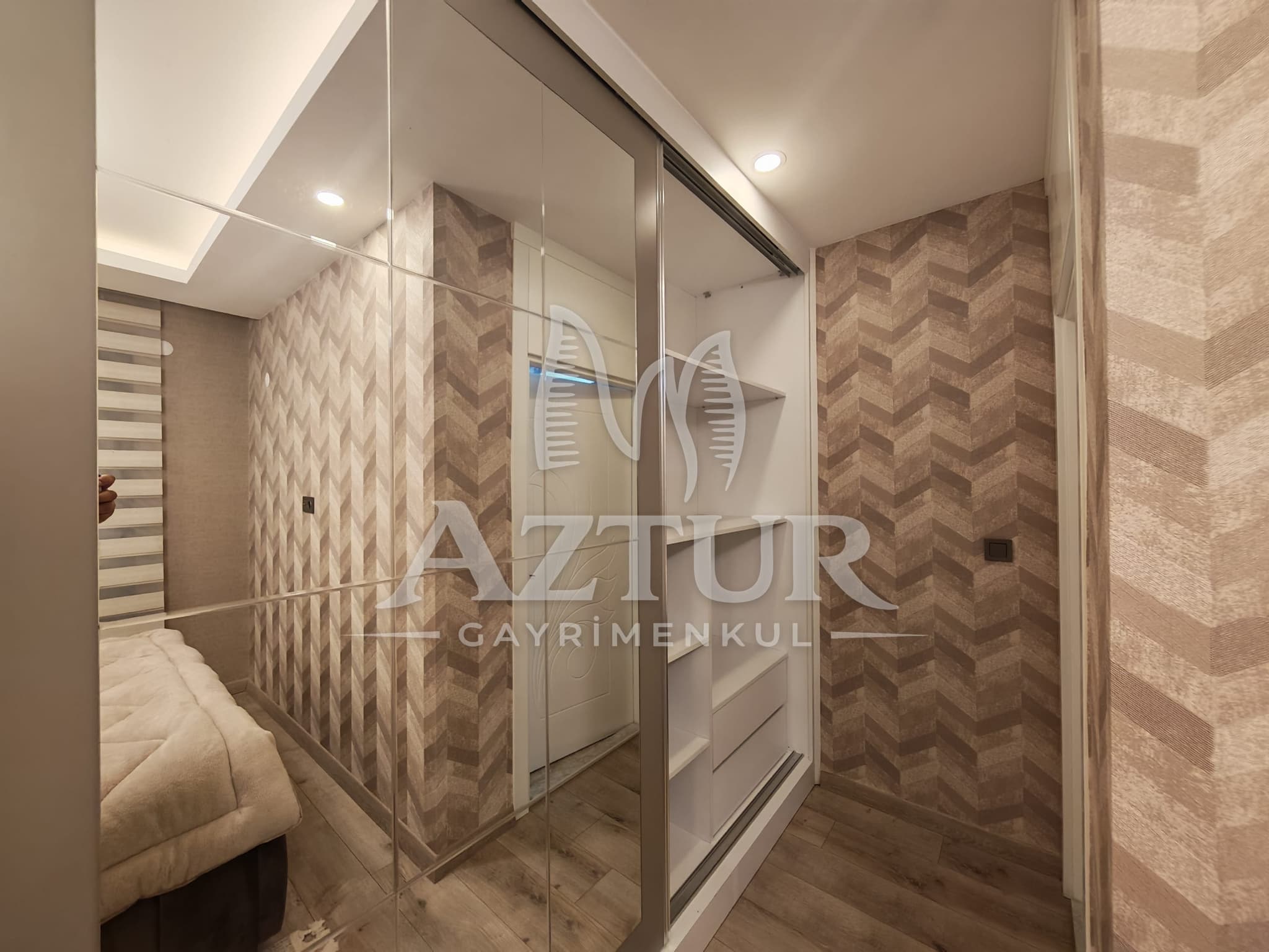 FEVZİÇAKMAK'TA HAVUZLU SİTE İÇERİSİNDE GENİŞ M2 3+1 SATILIK DAİRE