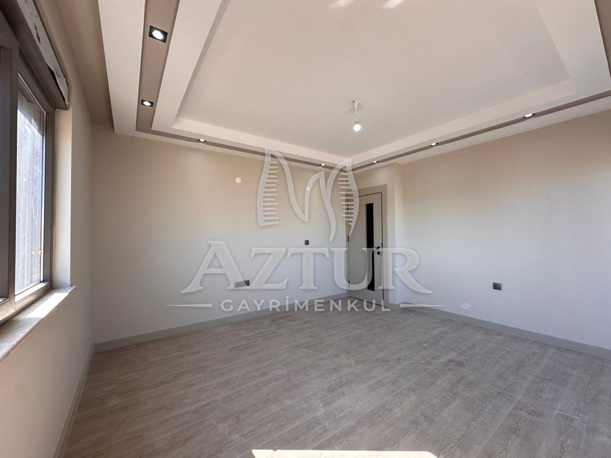 AYANOĞLU'NDA KANAL - TRAMVAY YAKINI SIFIR 2+1 SATILIK DAİRE