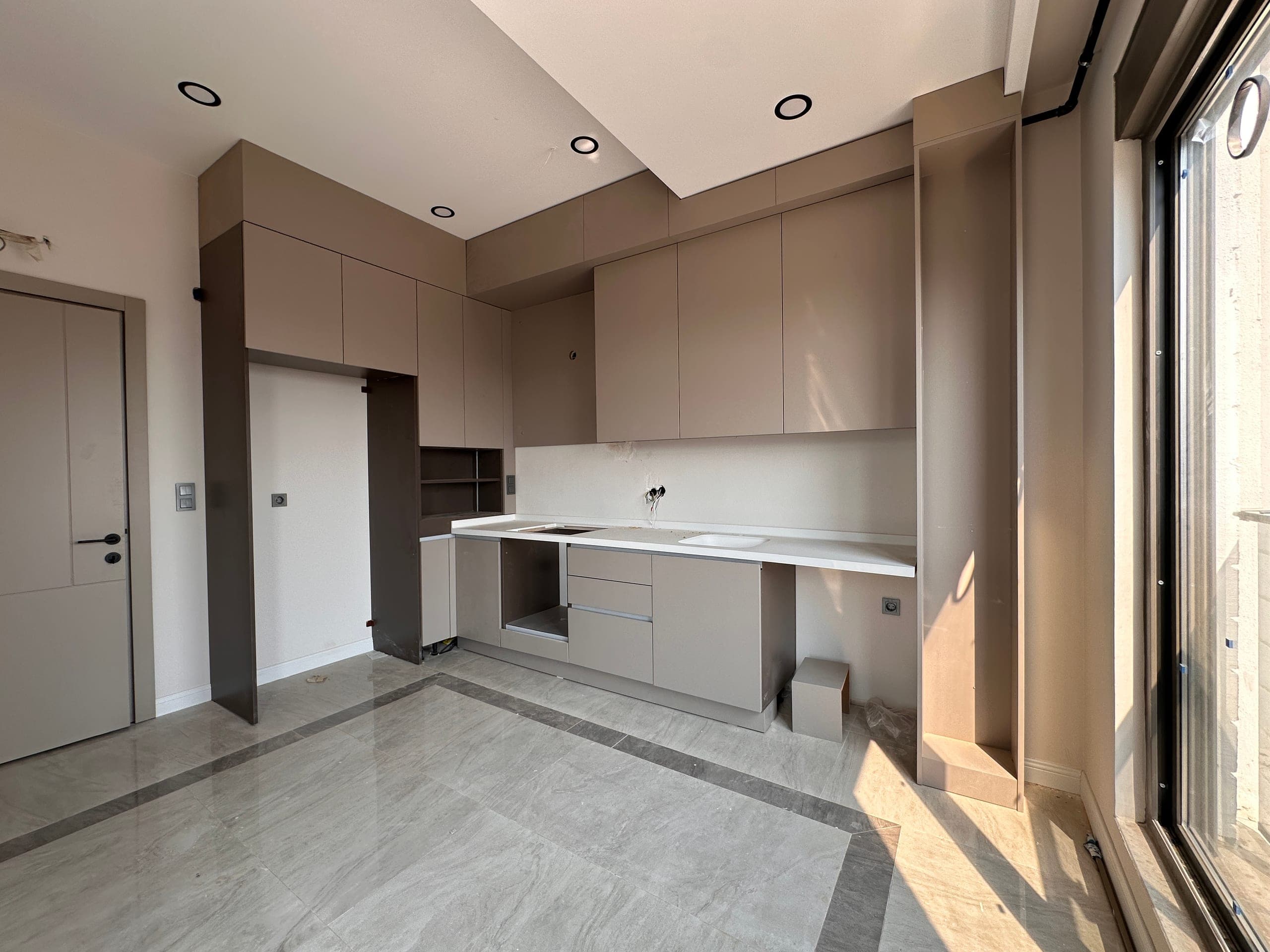 NEFES MODA'DA AYRI MUTFAK GENİŞ M2 EBEVEYN BANYOLU 2+1 SATILIK DAİRE