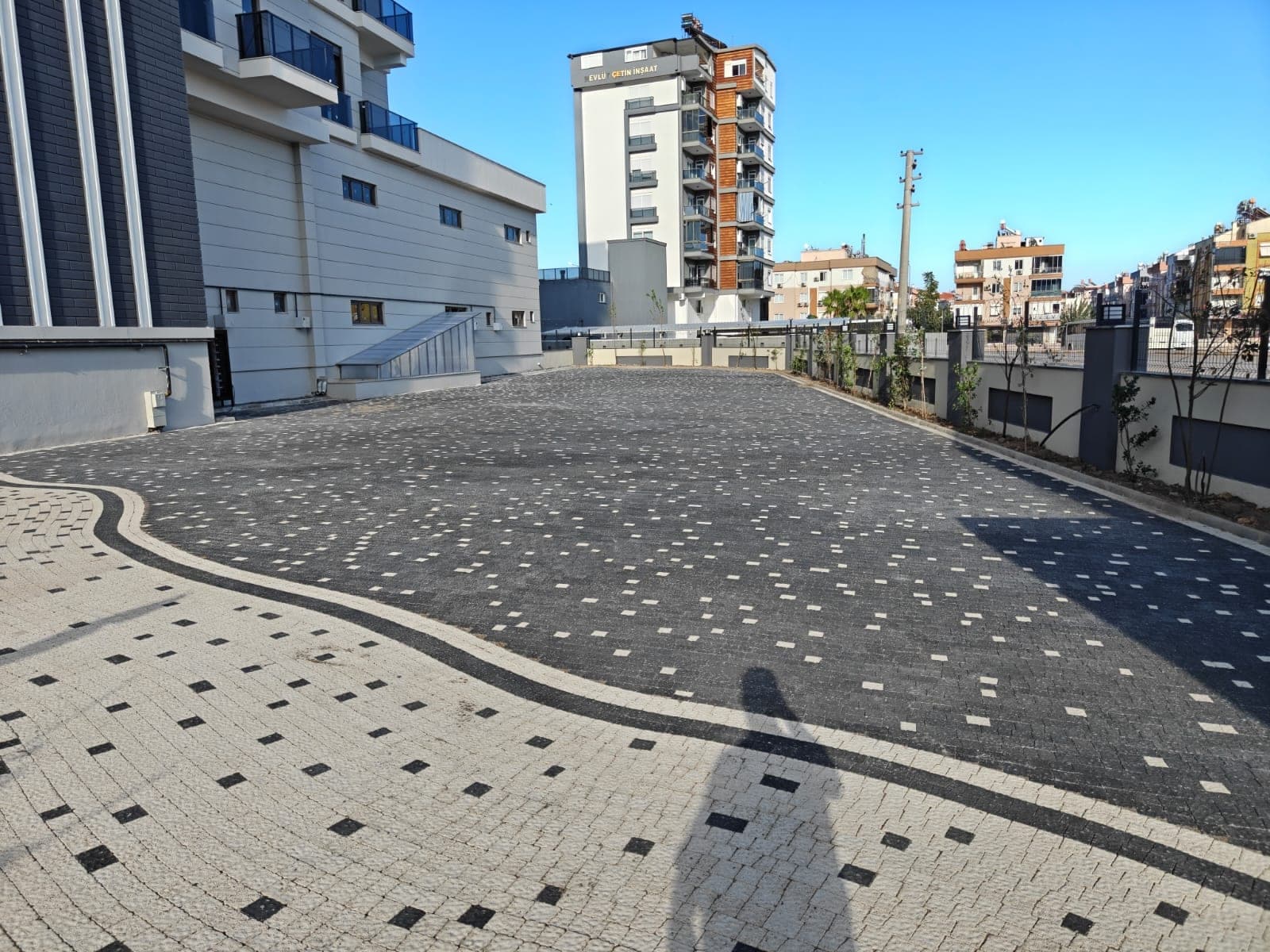 NEFES MODA'DA AYRI MUTFAK GENİŞ M2 EBEVEYN BANYOLU 2+1 SATILIK DAİRE