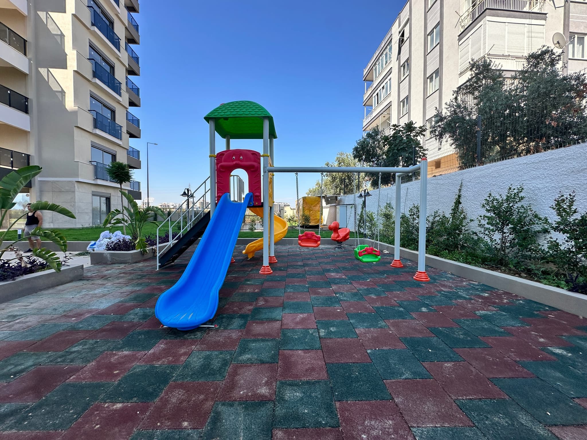 ÇANKAYA'DA HAVUZLU SİTE İÇERİSİNDE ULTRA LÜKS 3+1 SATILIK DAİRE