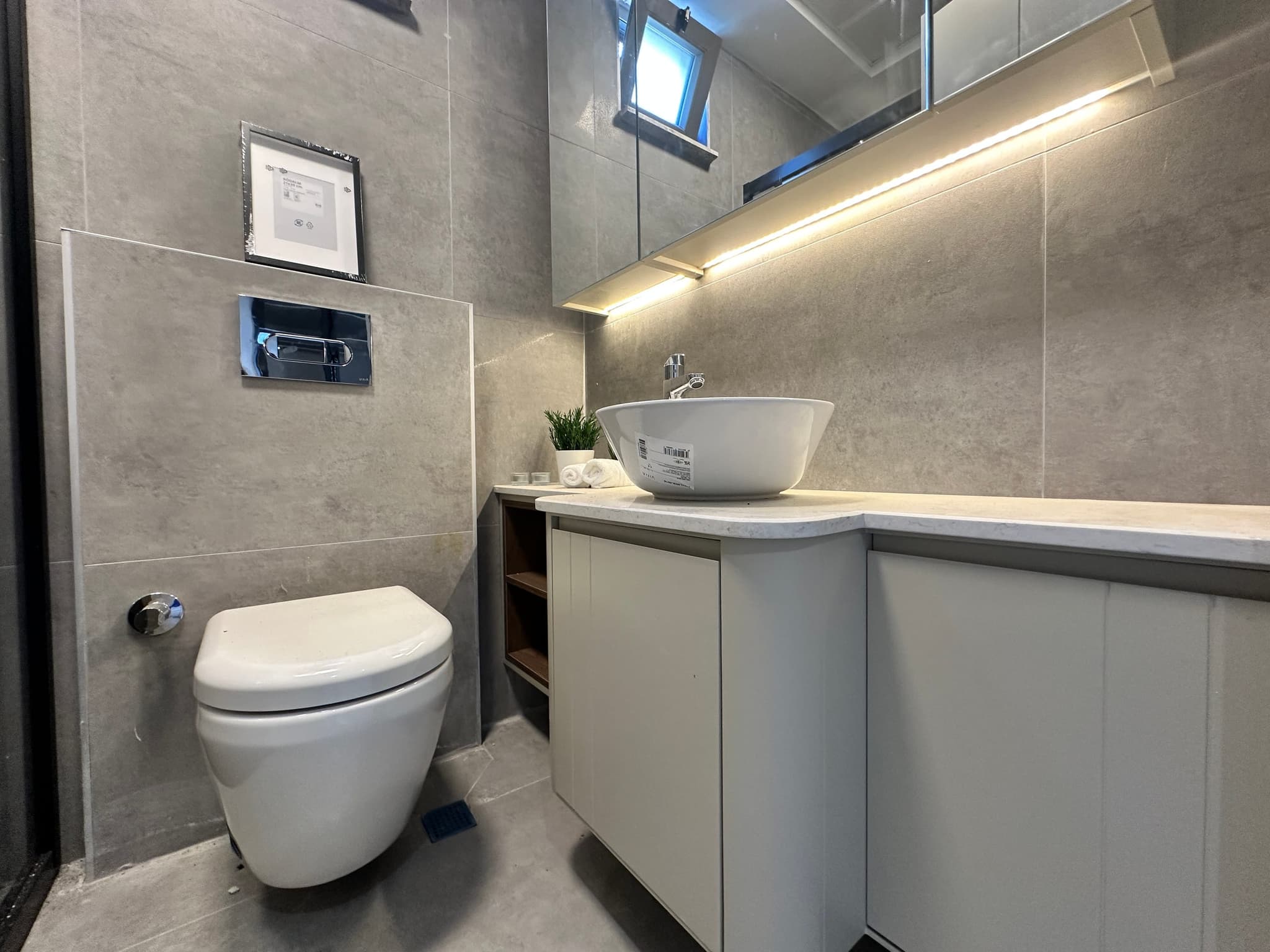 ÇANKAYA'DA HAVUZLU SİTE İÇERİSİNDE ULTRA LÜKS 3+1 SATILIK DAİRE
