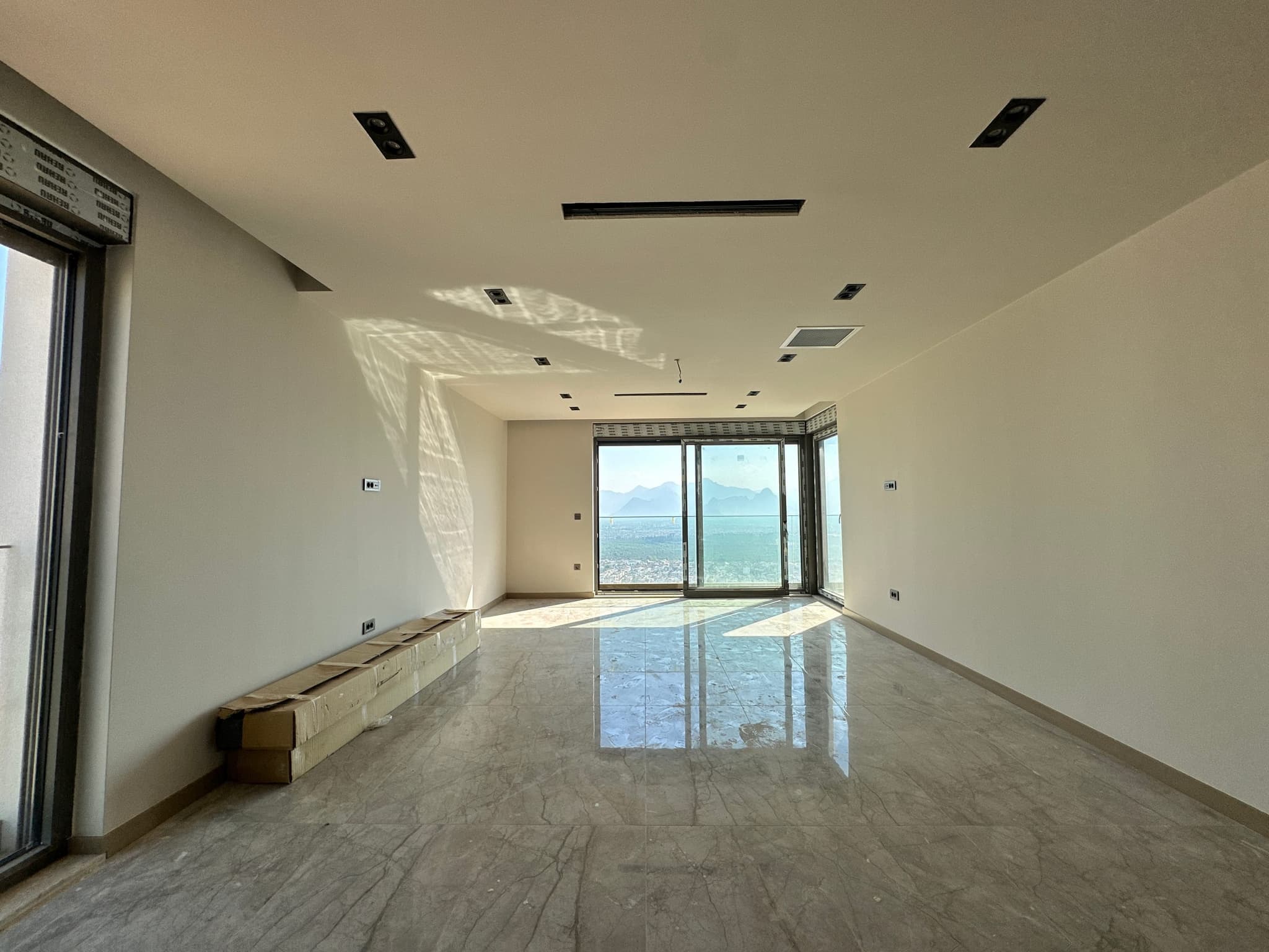 TERRA MODERN'DE FULL MANZARALI ULTRA LÜKS 4+1 SATILIK DAİRE
