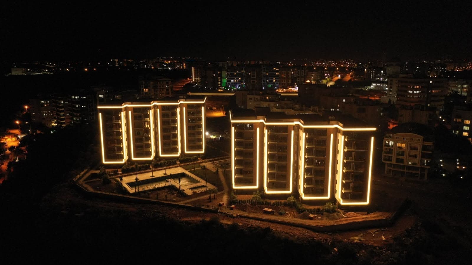 TERRA MODERN'DE FULL MANZARALI ULTRA LÜKS 4+1 SATILIK DAİRE