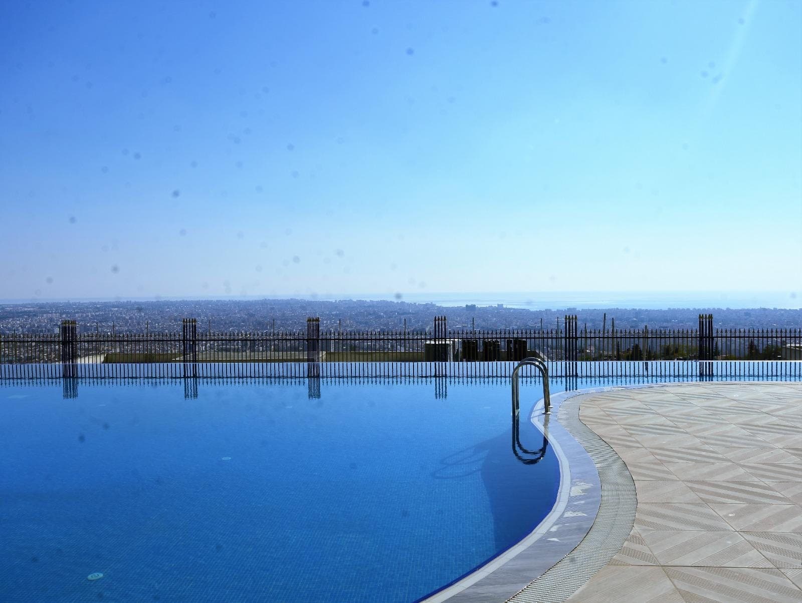 NEFES ANTALYA'DA, EŞSİZ ANTALYA MANZARALI GÖRKEMLİ 3+1 KRAL DAİRESİ