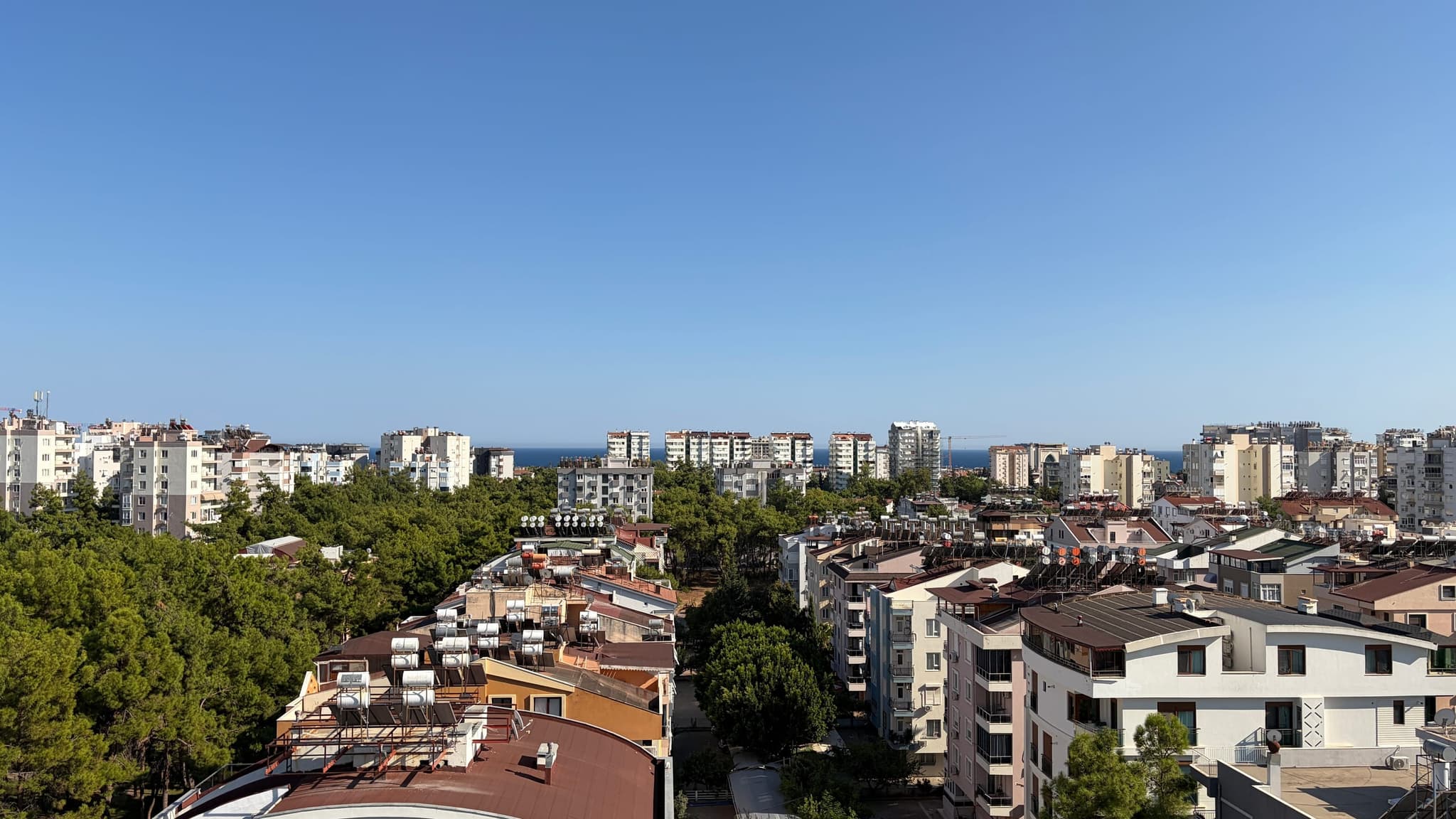 GÜRSU'DA DENİZ MANZARALI FULL TADİLATLI 3+1 SATILIK DAİRE