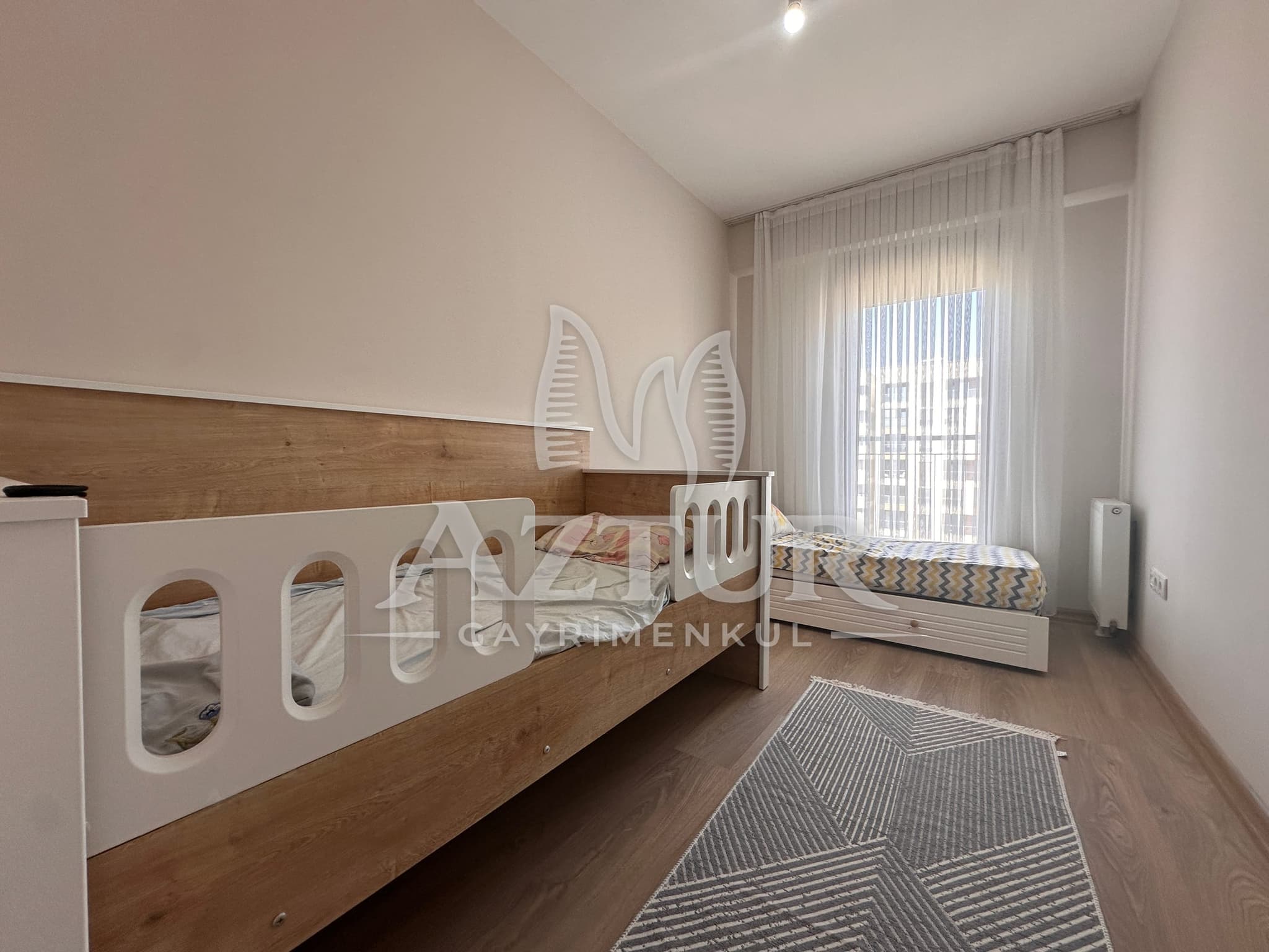SUR YAPI TURKUAZ KONUTLARINDA ARAKAT 3+1 SATILIK DAİRE