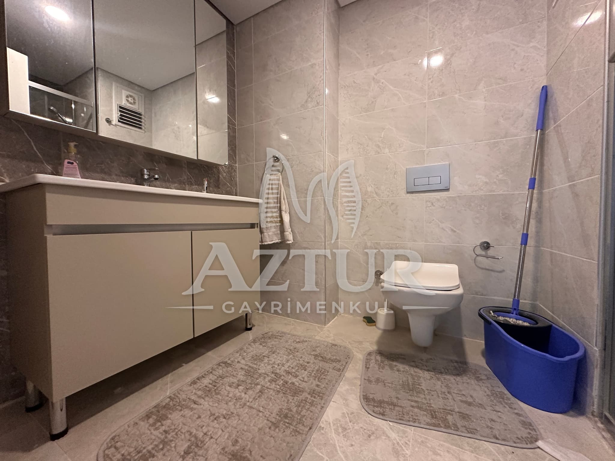 SUR YAPI TURKUAZ KONUTLARINDA ARAKAT 3+1 SATILIK DAİRE