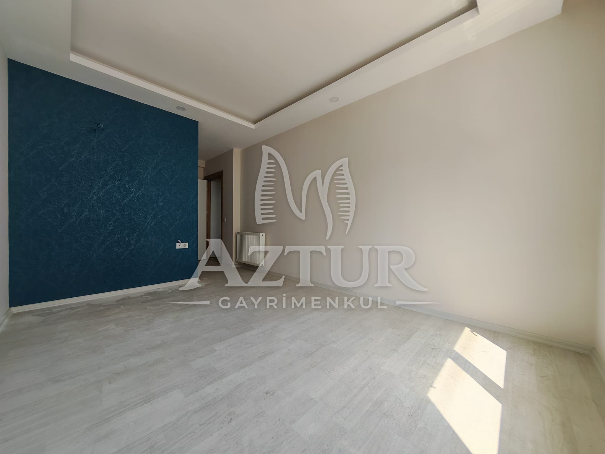 BÜYÜKŞEHİR BELEDİYESİNE YAKIN KONUMDA ARAKAT SIFIR 2+1 SATILIK DAİRE