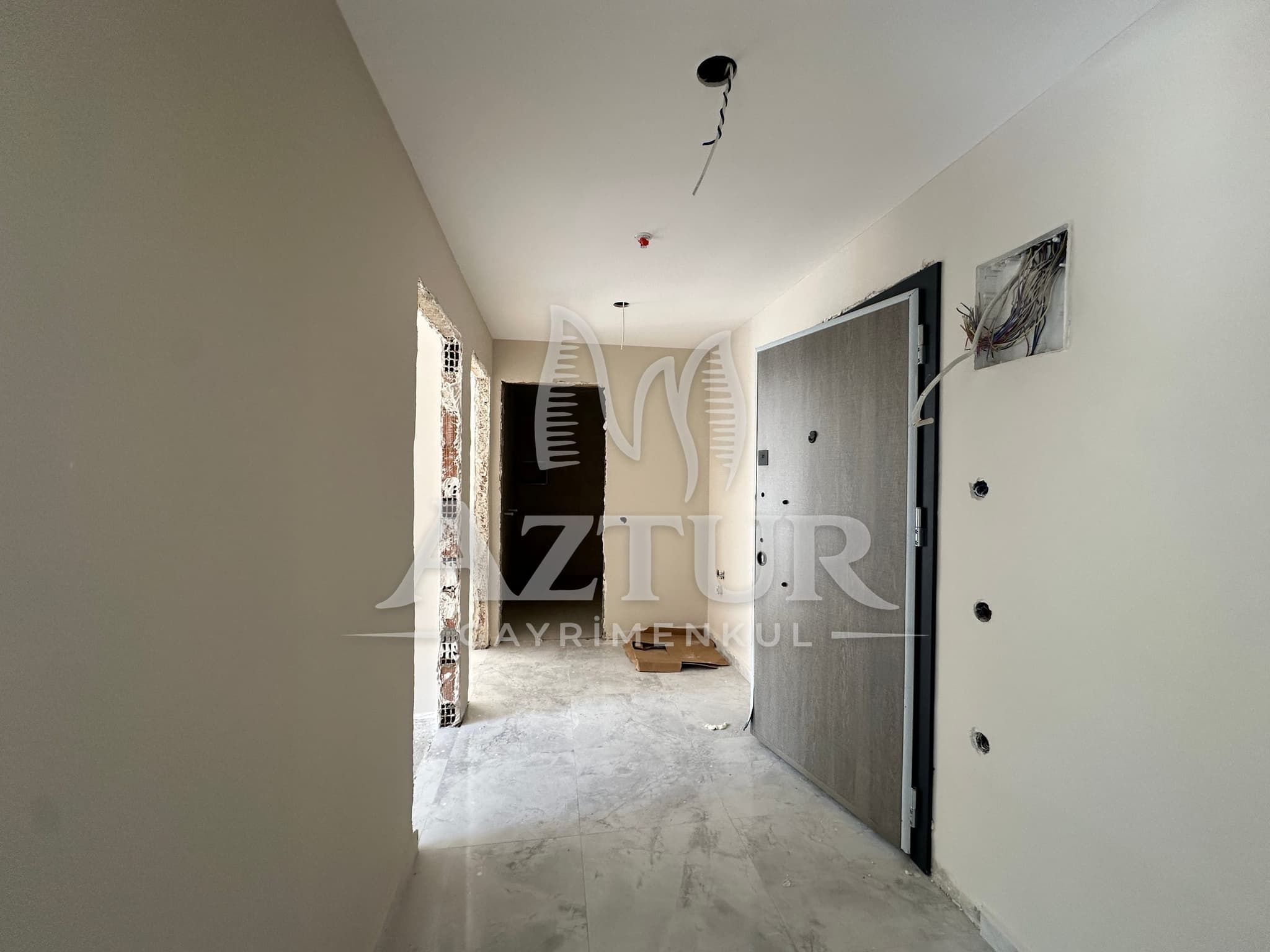 SARISU'DA HAVUZLU SİTE İÇERİSİNDE BAHÇE DUBLEKS 2+1 / 3+1 DUBLEKS SATILIK DAİRE