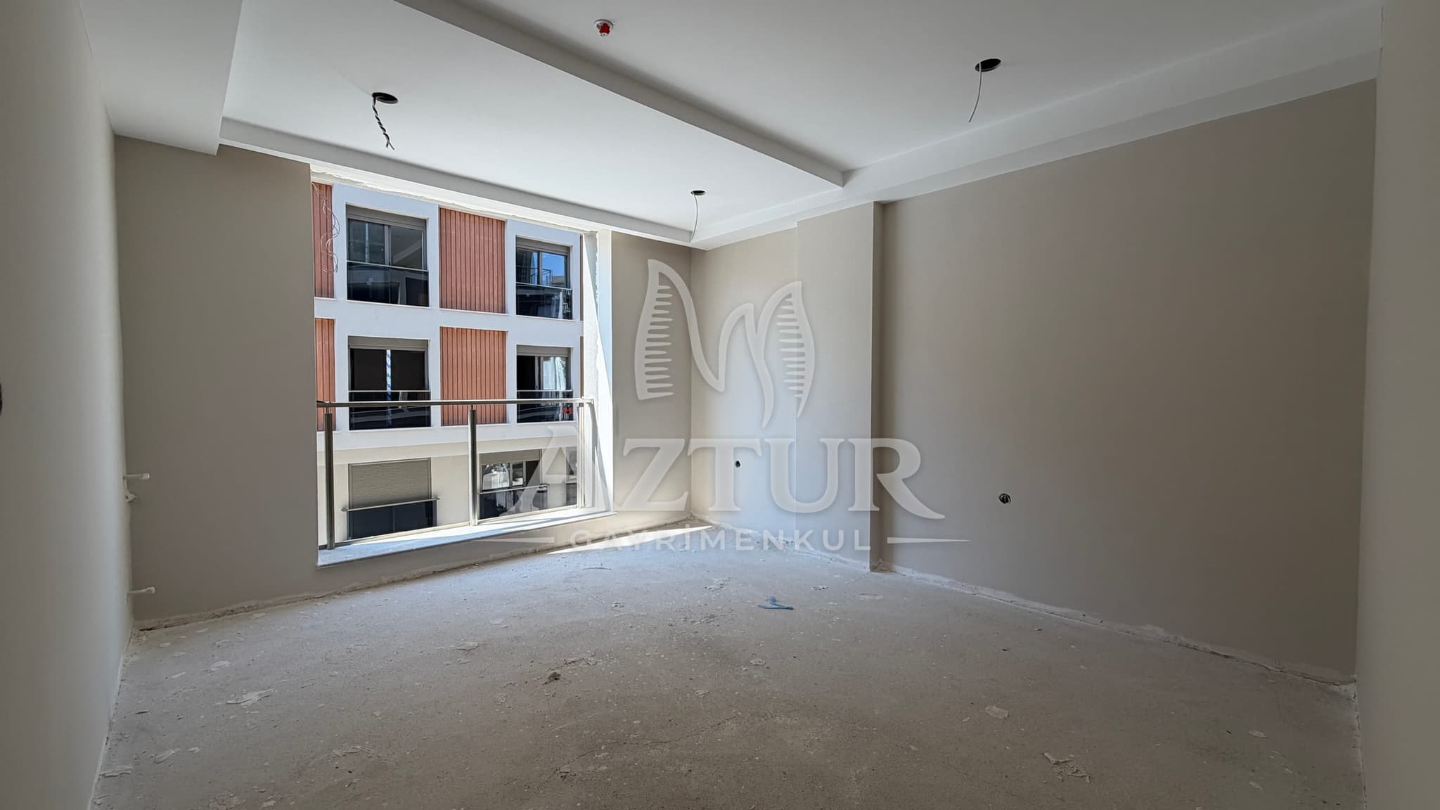 SARISU'DA HAVUZLU SİTE İÇERİSİNDE BAHÇE DUBLEKS 2+1 / 3+1 DUBLEKS SATILIK DAİRE