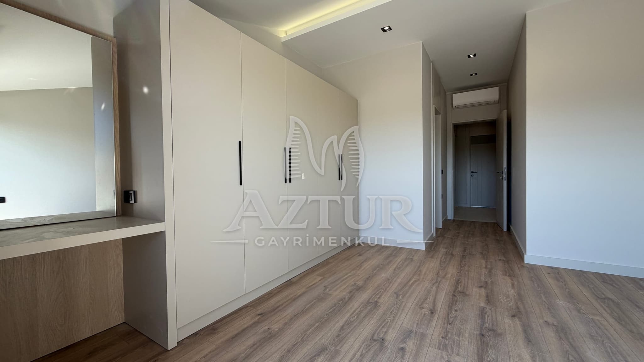 MOLLA YUSUF VİLLALAR BÖLGESİNDE DUBLEKS 3+1 SATILIK DAİRE