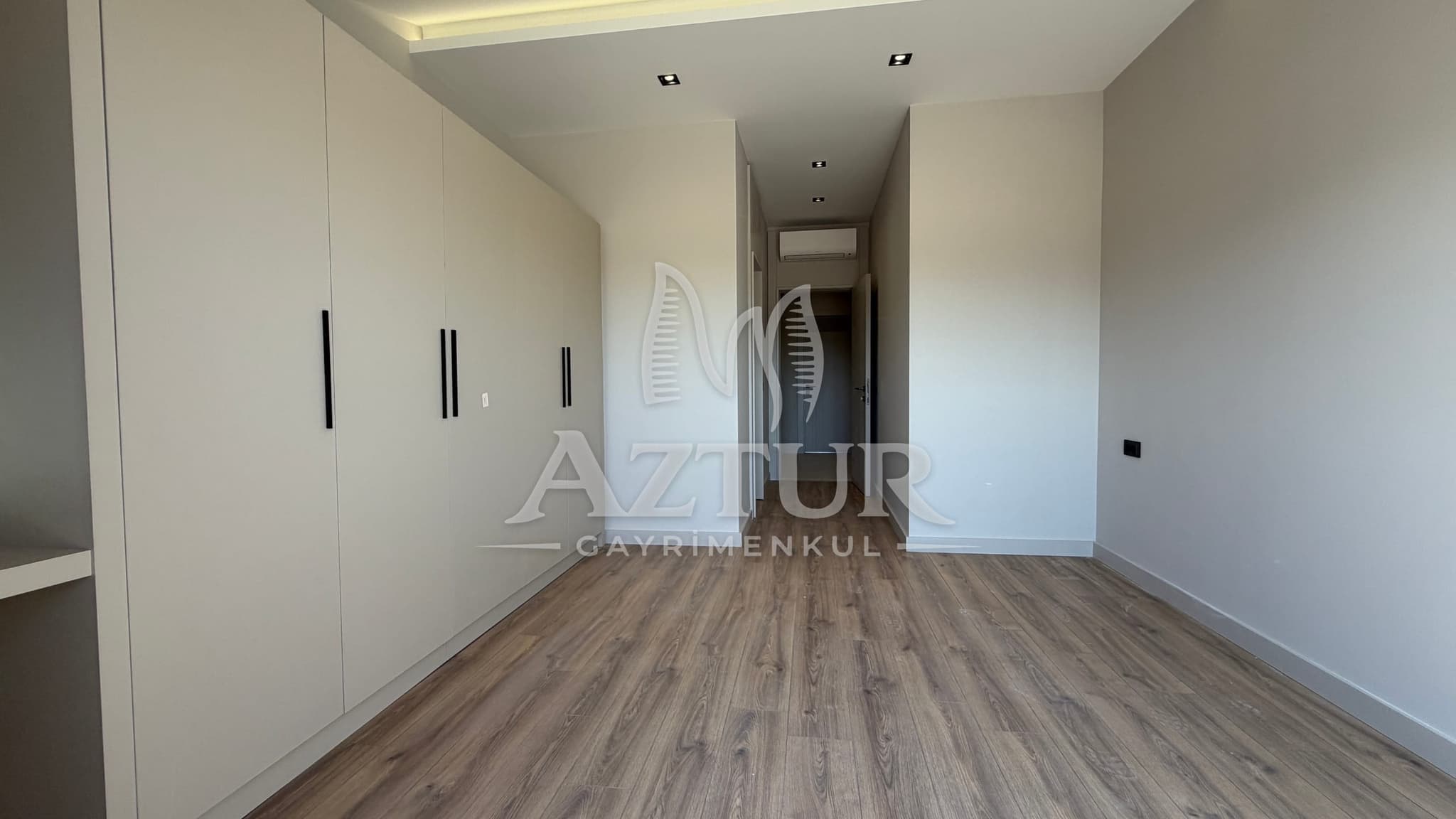 MOLLA YUSUF VİLLALAR BÖLGESİNDE DUBLEKS 3+1 SATILIK DAİRE