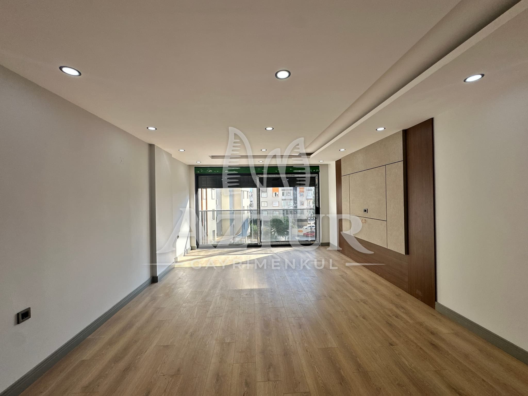 KONYAALTI PINARBAŞI'NDA İSKANLI SIFIR LÜKS 3+1 SATILIK DAİRE