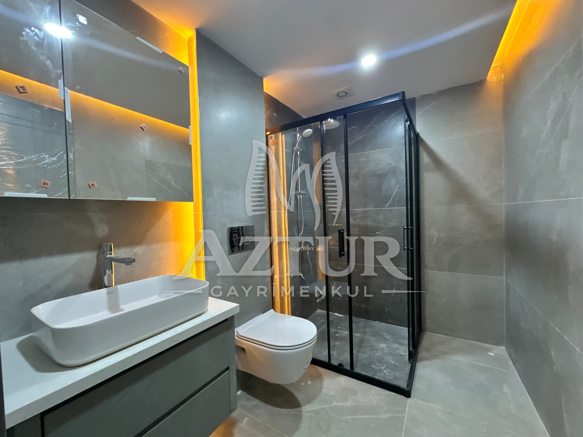 KONYAALTI PINARBAŞI'NDA İSKANLI SIFIR LÜKS 3+1 SATILIK DAİRE