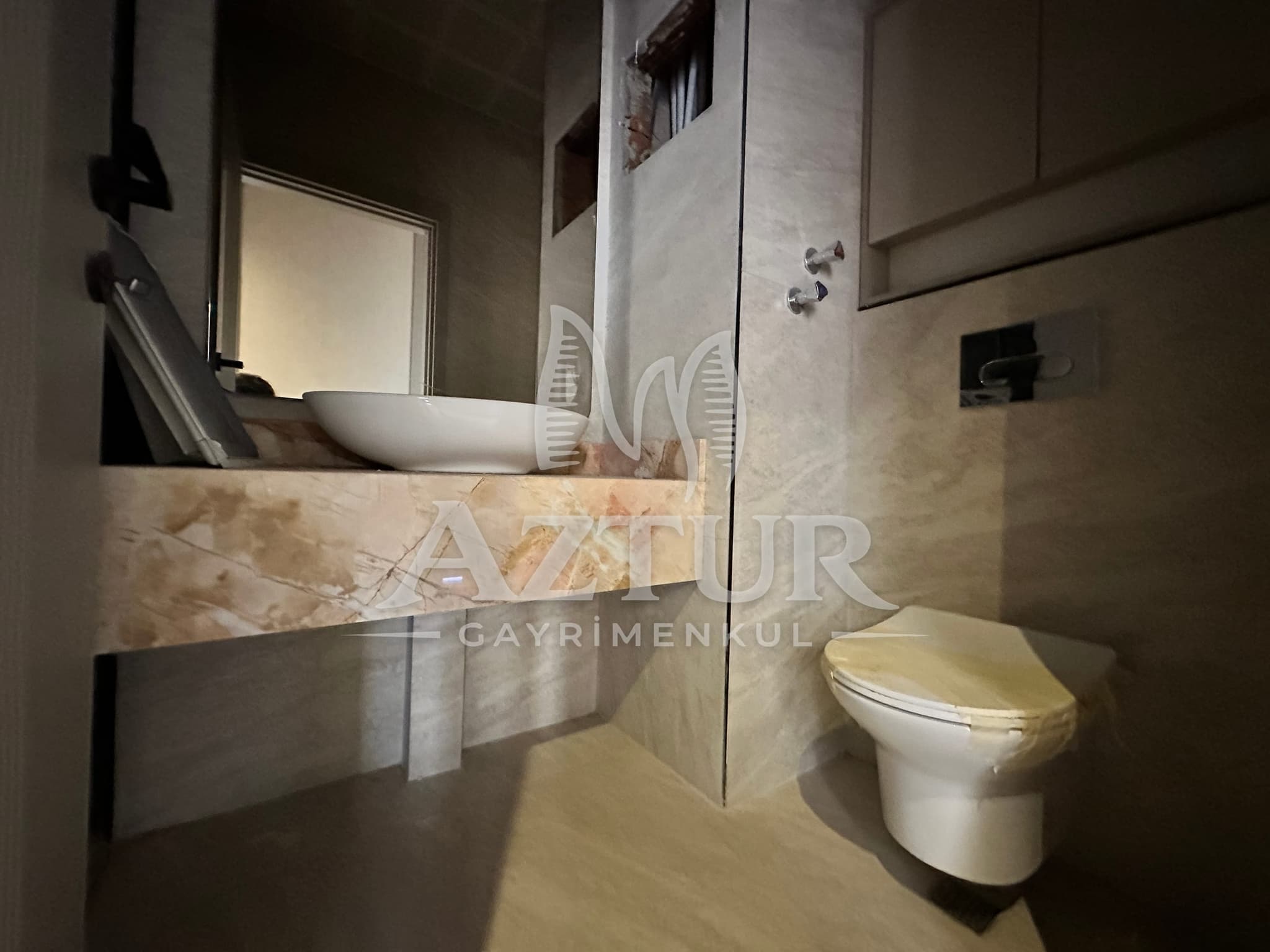 AYDOĞMUŞ'TA HAVUZLU SİTE İÇERİSİNDE SIFIR 2+1 SATILIK DAİRE