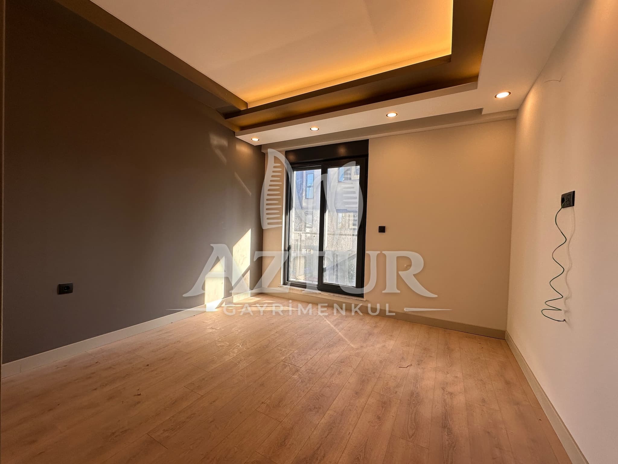 FEVZİ ÇAKMAK'TA HAVUZLU SİTE İÇERİSİNDE 1+1 SATILIK DAİRE