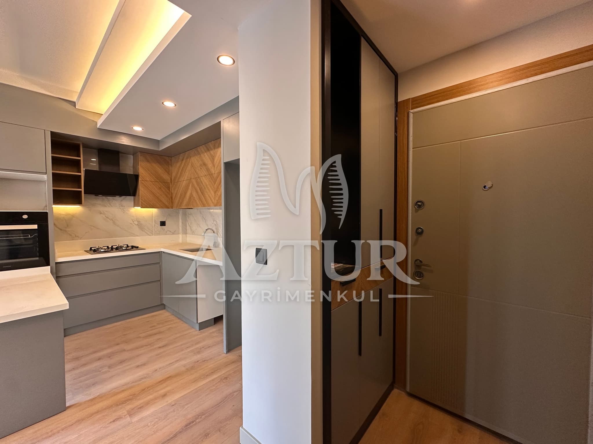 FEVZİ ÇAKMAK'TA HAVUZLU SİTE İÇERİSİNDE 1+1 SATILIK DAİRE