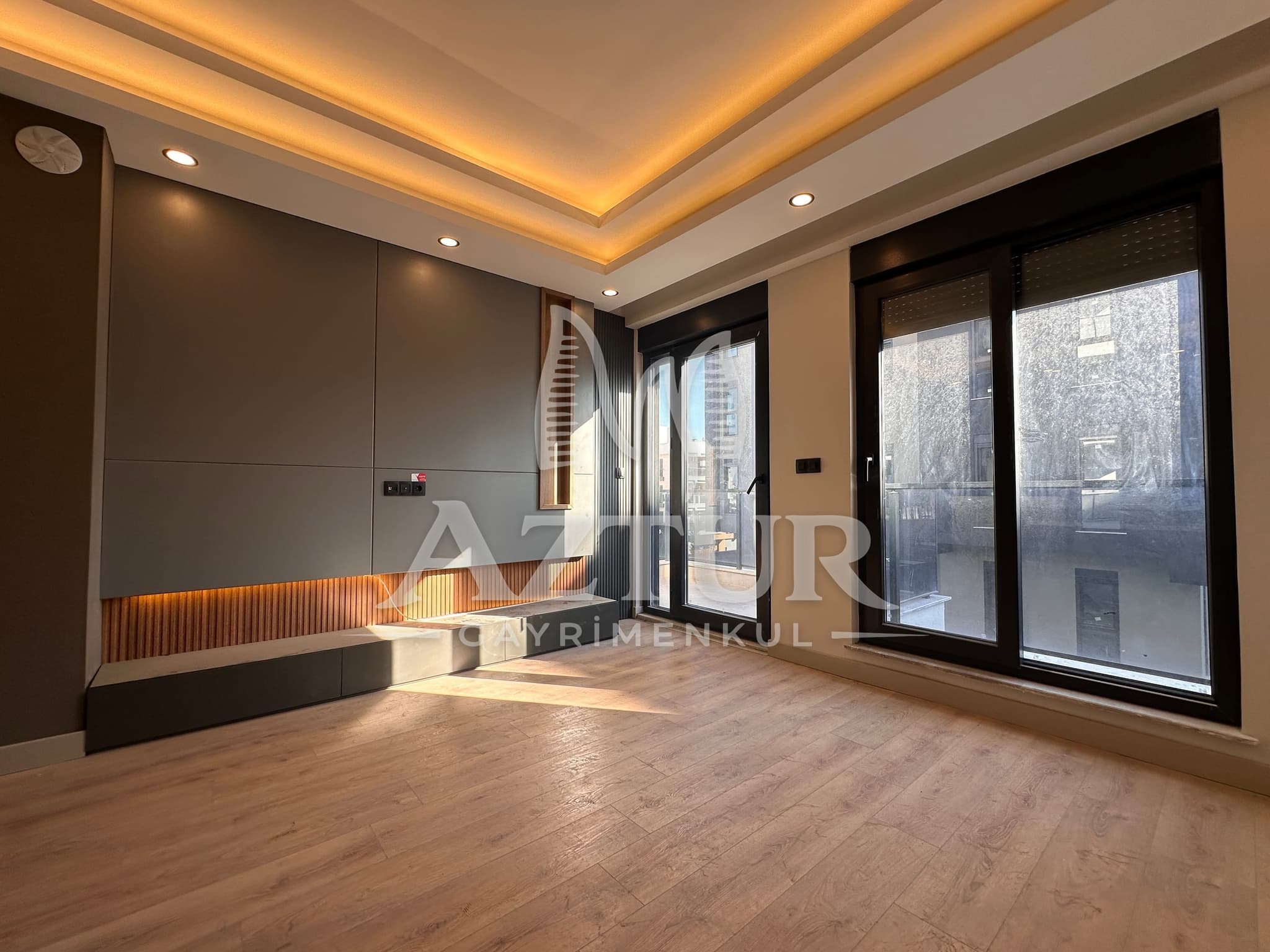 FEVZİ ÇAKMAK'TA HAVUZLU SİTE İÇERİSİNDE 1+1 SATILIK DAİRE
